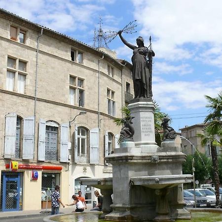 Historical Center Of Pezenas Appartement Buitenkant foto